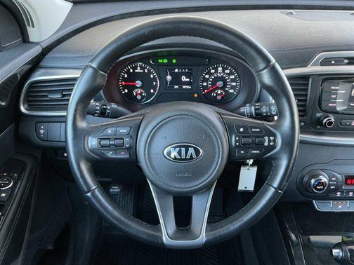2016 Kia Sorento EX