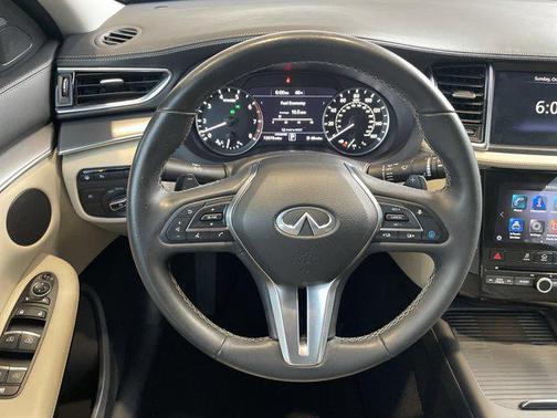 2022 INFINITI QX50 LUXE