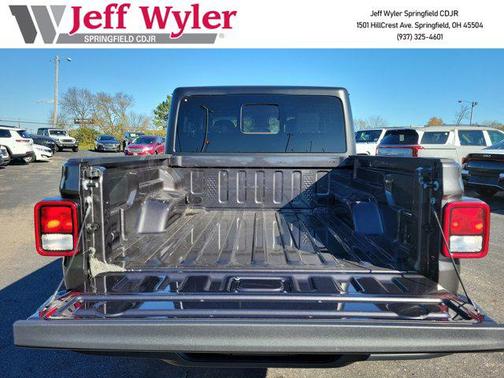 2025 Jeep Gladiator Sport S