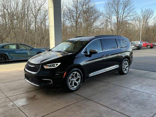 2023 Chrysler Pacifica Limited