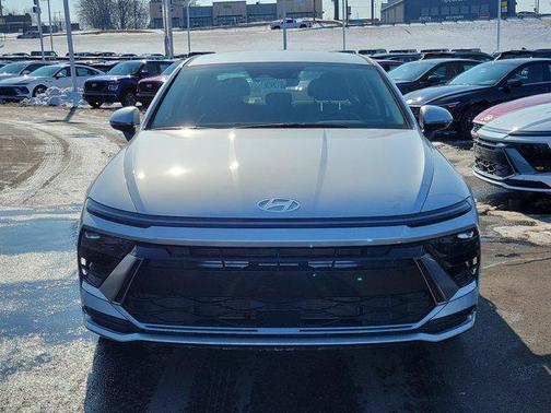 2026 Hyundai SONATA SEL