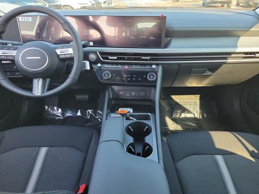 2026 Hyundai SONATA SEL