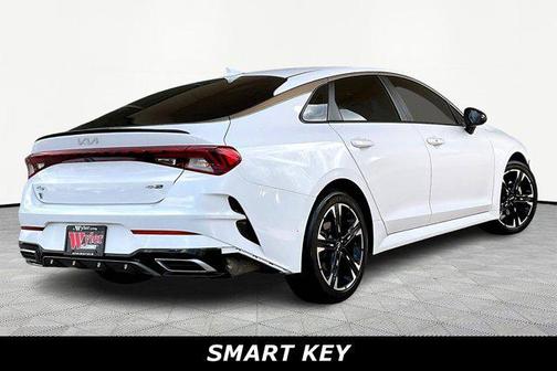 Glacial White Pearl 2022 Kia K5 GT-Line