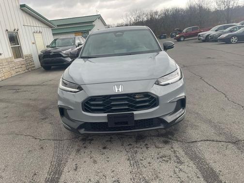 2025 Honda HR-V AWD Sport