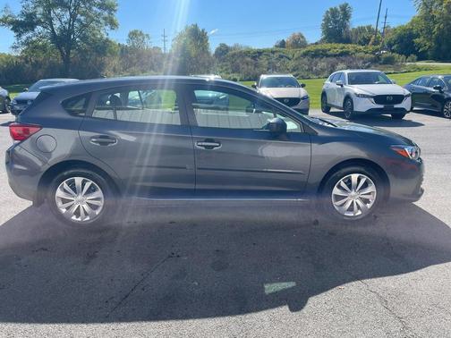 2022 Subaru Impreza Base
