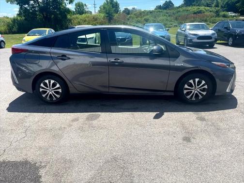 2021 Toyota Prius Prime LE