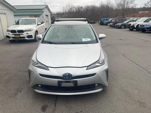 2019 Toyota Prius XLE