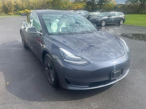 2020 Tesla Model 3 Long Range