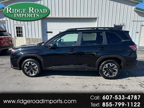 2025 Subaru Forester Premium