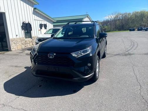 2020 Toyota RAV4 Hybrid XLE