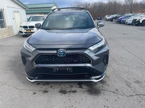 2022 Toyota RAV4 Prime SE