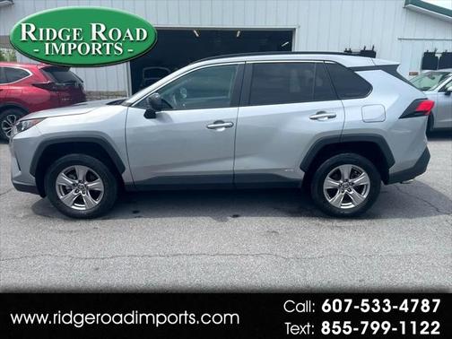 2022 Toyota RAV4 Hybrid LE