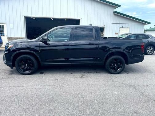 2021 Honda Ridgeline Black