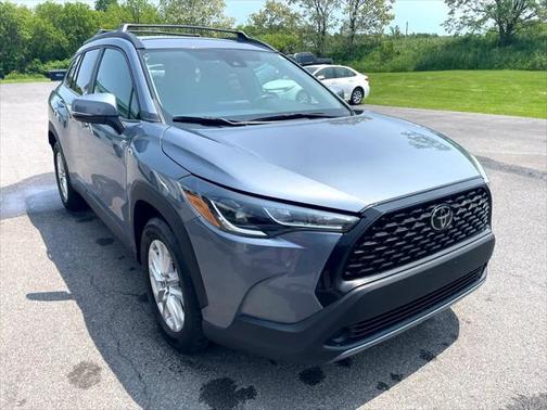 2022 Toyota Corolla Cross LE