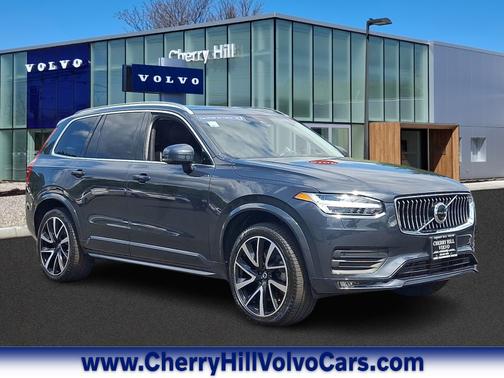 2022 Volvo XC90 T6 Momentum 6 Passenger
