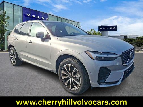 2025 Volvo XC60 Plus