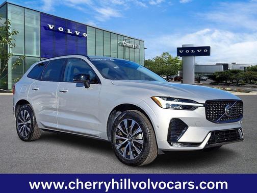 2025 Volvo XC60 Plus