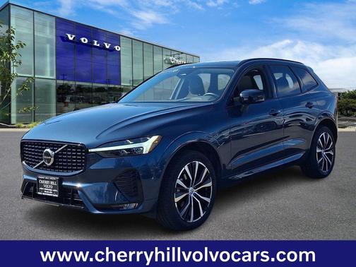 2025 Volvo XC60 Plus