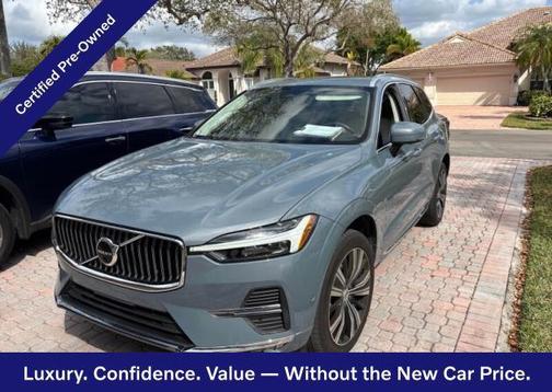 Thunder Grey 2023 Volvo XC60 Plus