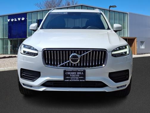 2022 Volvo XC90 T6 Momentum 6 Passenger