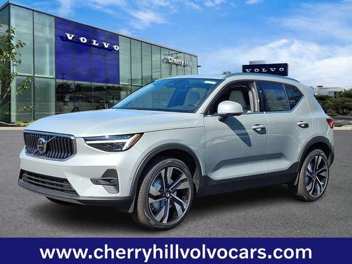 2025 Volvo XC40 Ultra