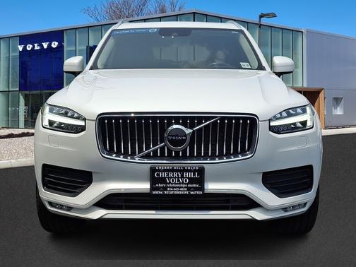 2021 Volvo XC90 T6 Momentum 6 Passenger