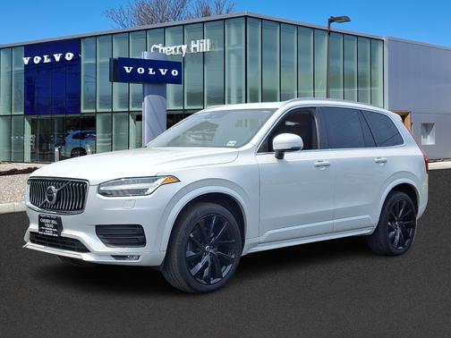 2021 Volvo XC90 T6 Momentum 6 Passenger