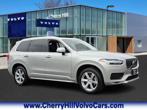 2023 Volvo XC90 B5 Core