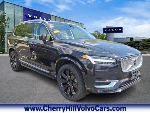 2024 Volvo XC90 B6 Ultimate Bright Theme 6-Seater