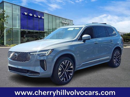 2026 Volvo XC90 Plus