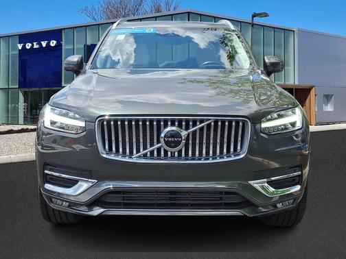 2022 Volvo XC90 T6 Inscription 6 Passenger