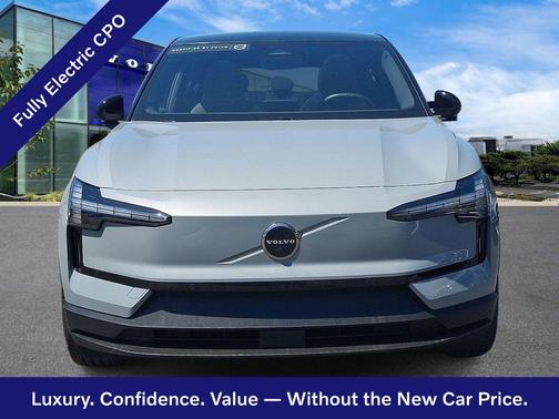 Vapour Grey 2025 Volvo EX30 Ultra