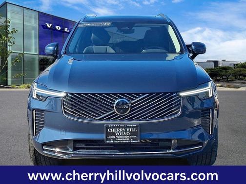 2025 Volvo XC90 Plus