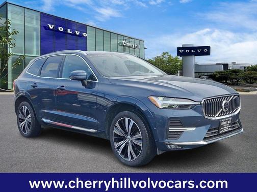 2023 Volvo XC60 Plus