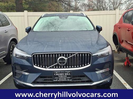 2023 Volvo XC60 Plus
