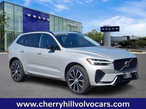 2025 Volvo XC60 Plus