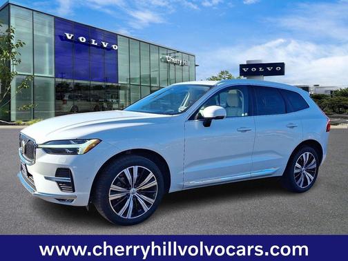 2022 Volvo XC60 B6 Inscription