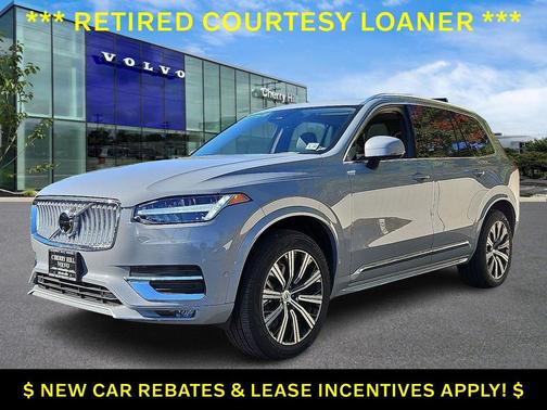 2025 Volvo XC90 B6 Plus 7-Seater