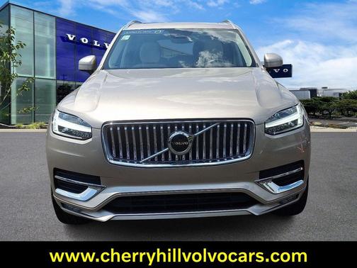 2024 Volvo XC90 B5 Core