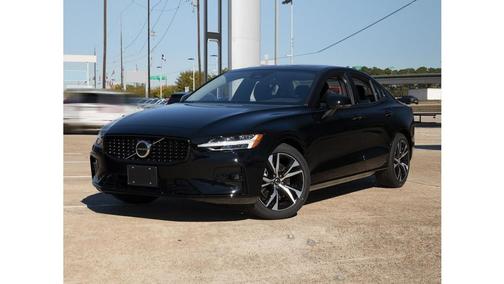 Silver Dawn 2025 Volvo S60 Core