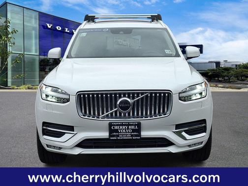2022 Volvo XC90 T6 Inscription