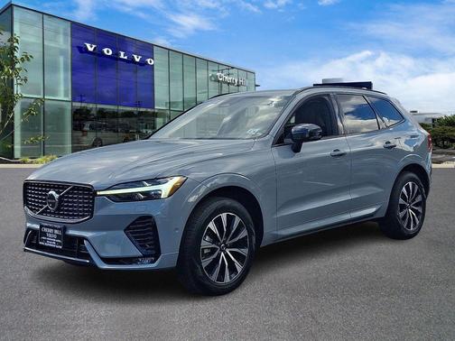 2025 Volvo XC60 B5 Plus Dark