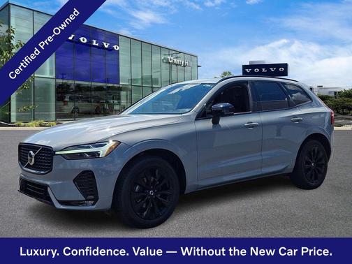 Vapour Grey 2024 Volvo XC60 Core