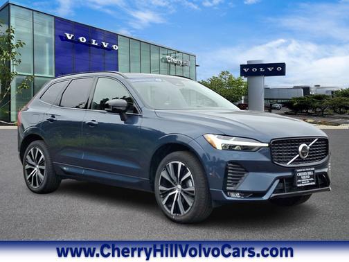 2025 Volvo XC60 Plus