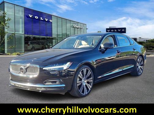 2022 Volvo S90 B6 Inscription