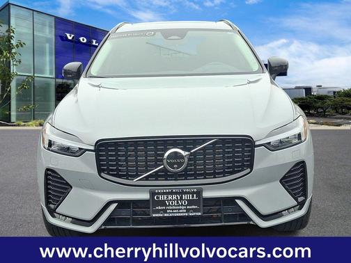 2025 Volvo XC60 Plus