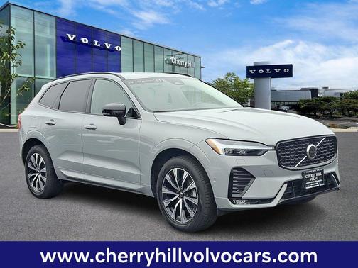 2025 Volvo XC60 Plus