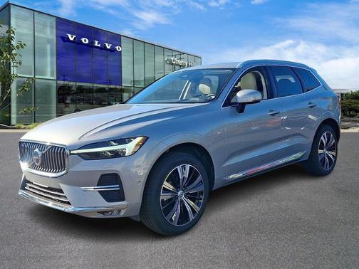 2023 Volvo XC60 B5 Plus Bright Theme
