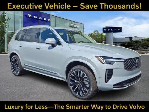Vapour Grey 2026 Volvo XC90 Plus