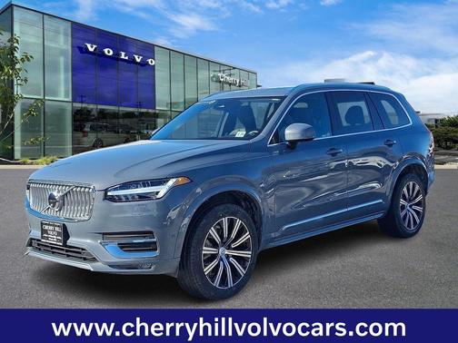 2023 Volvo XC90 Plus